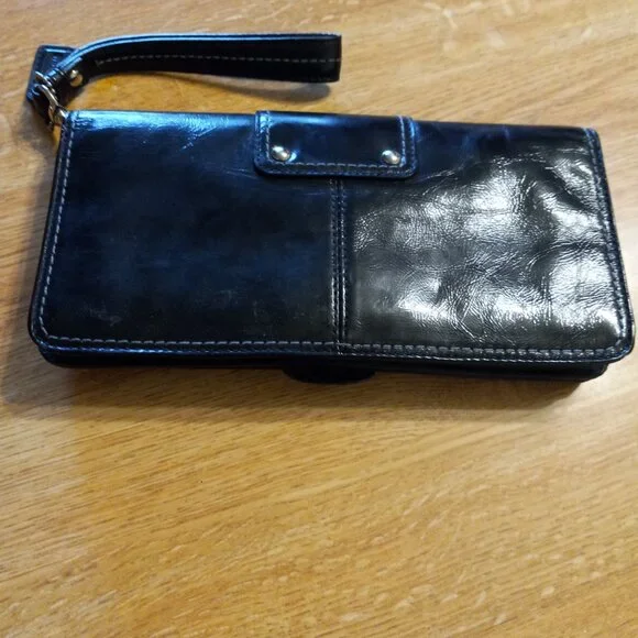 AUTHENTIC COACH Leather Large Wristlet w Buckle Wallet Clutch - Picture 4 of 7